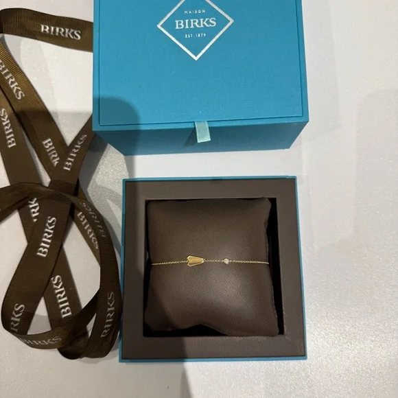 Birks Beekeeper Yellow Gold Bracelet - Picture 4 of 4